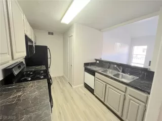 Photo #4: 2673223 Listing 