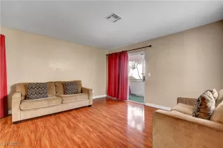 Photo #5: 2673312 Listing 