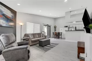 Photo #1: 2673336 Listing 