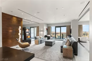 Photo #3: 2673353 Listing 