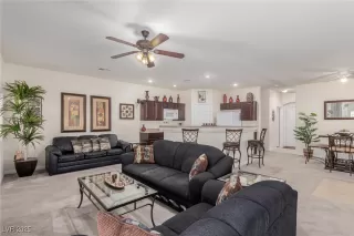 Photo #3: 2673369 Listing