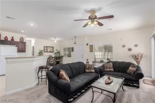 Photo #4: 2673369 Listing