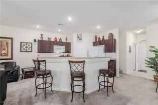 Photo #6: 2673369 Listing