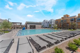 Photo #6: 2673399 Listing 