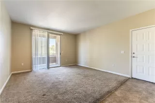 Photo #2: 2673408 Listing