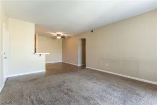 Photo #3: 2673408 Listing