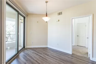 Photo #3: 2673428 Listing 