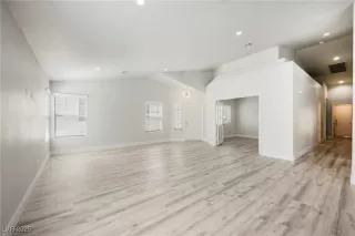 Photo #6: 2673446 Listing 