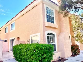 Photo #1: 2673455 Listing