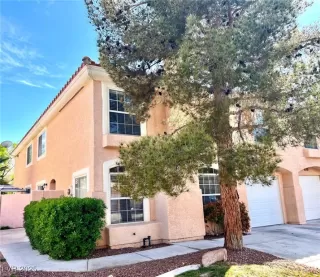 Photo #2: 2673455 Listing