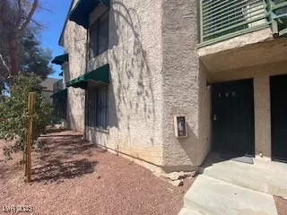 MLS: 2673464 Condo For Sale