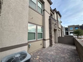 Photo #5: 2673467 Listing 