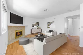 Photo #3: 2673471 Listing