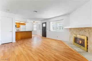 Photo #4: 2673471 Listing