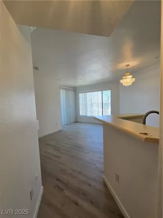 Photo #3: 2673472 Listing 