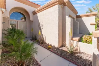 Photo #2: 2673533 Listing 