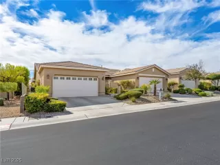 Photo #2: 2673568 Listing 