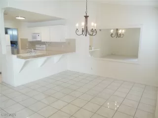 Photo #6: 2673641 Listing 