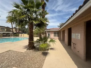 Photo #3: 2673653 Listing 