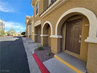 Photo #2: 2673655 Listing 