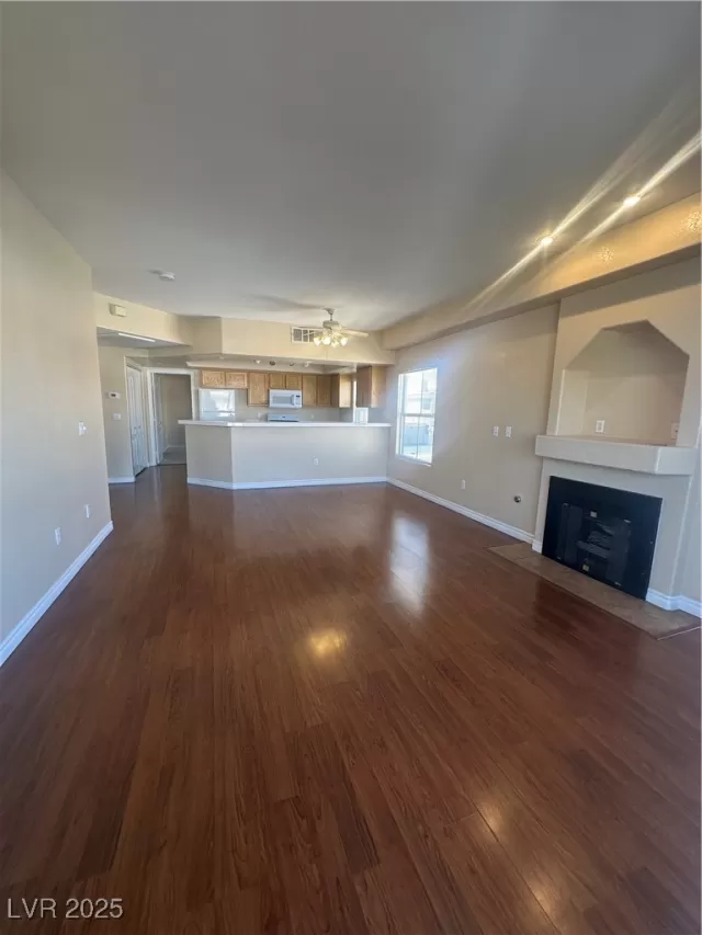 MLS: 2673664 Condo For Sale