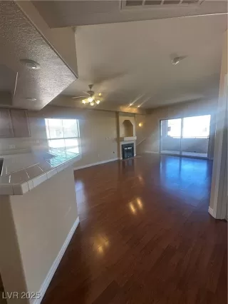 Photo #2: 2673664 Listing 