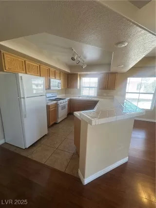 Photo #3: 2673664 Listing 