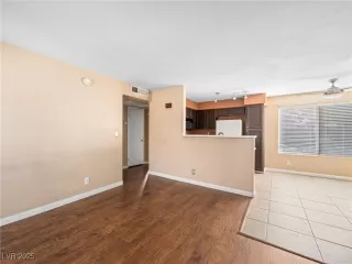 Photo #5: 2673666 Listing 