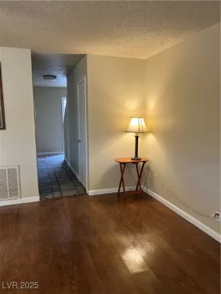 Photo #1: 2673686 Listing 