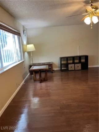 Photo #2: 2673686 Listing 