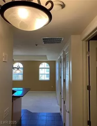 Photo #5: 2673713 Listing 