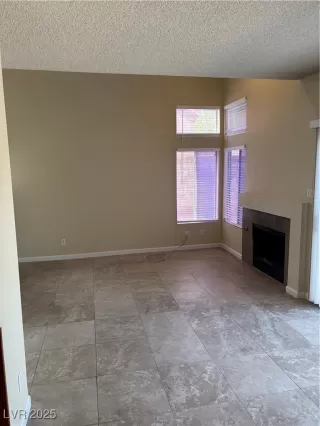 Photo #3: 2673781 Listing 