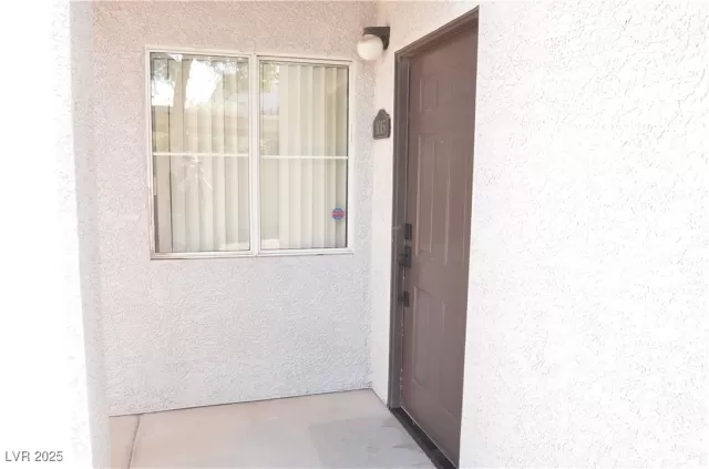 MLS: 2673783 Condo For Sale