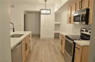 Photo #6: 2673783 Listing