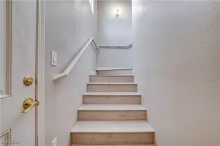 Photo #6: 2673785 Listing 