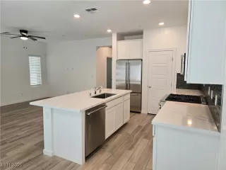 Photo #6: 2673799 Listing 