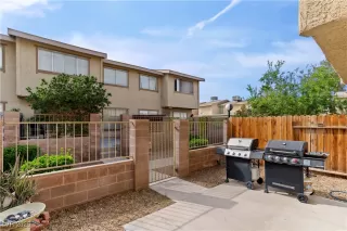 Photo #3: 2673801 Listing 