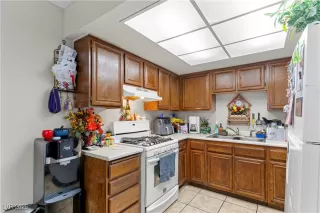 Photo #5: 2673801 Listing 