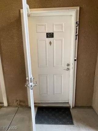 Photo #1: 2673812 Listing 