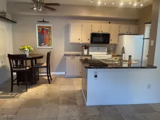 Photo #6: 2673812 Listing 