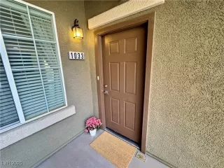 Photo #2: 2673841 Listing