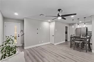 Photo #5: 2673875 Listing 