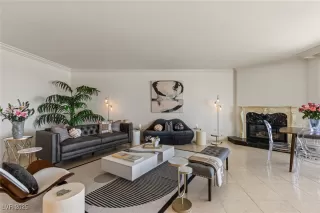 Photo #2: 2673925 Listing 