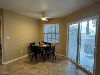 Photo #5: 2673972 Listing