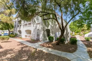 Photo #1: 2673990 Listing 