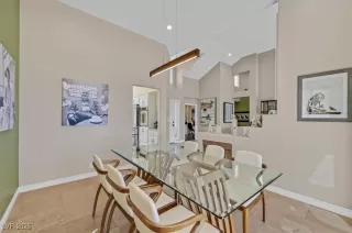 Photo #6: 2674005 Listing 