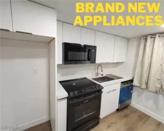 Photo #6: 2674009 Listing