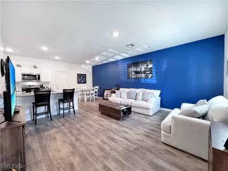 Photo #6: 2674054 Listing 