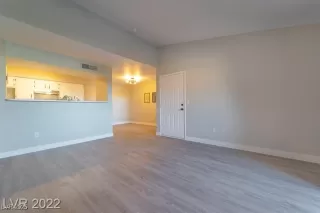 Photo #2: 2674057 Listing