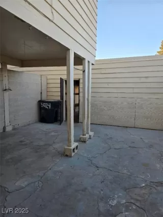 Photo #3: 2674062 Listing 